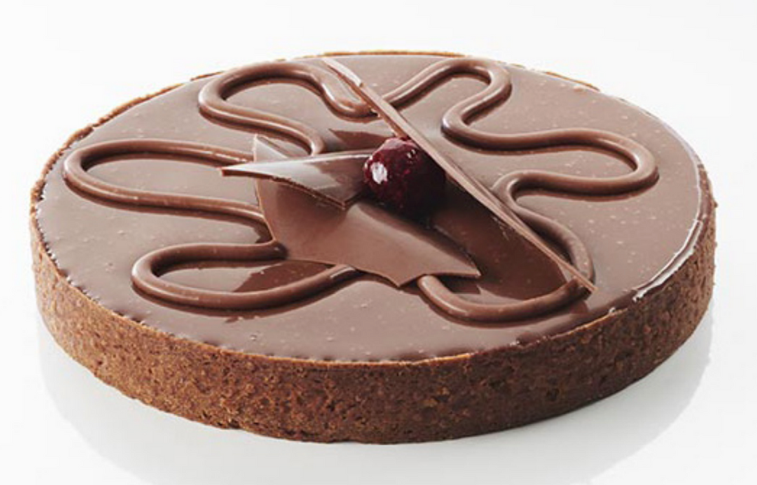 Tarte chocolat au lait et confit de griotte