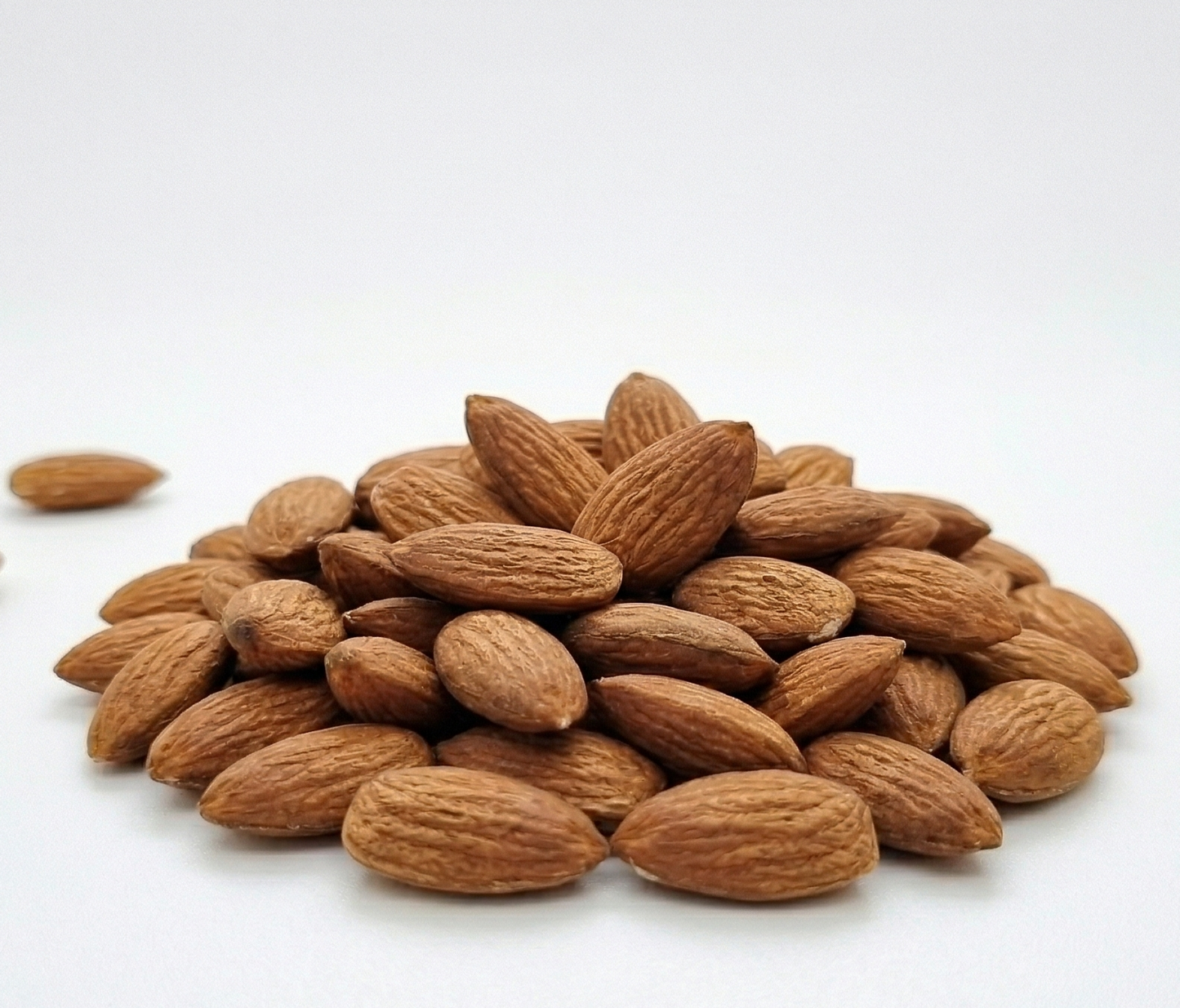 Amandes décortiquées brutes 27/30 1KG Atelier Gourmandise